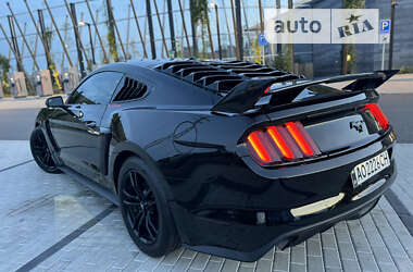 Купе Ford Mustang 2017 в Тячеве