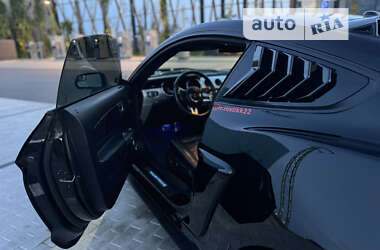 Купе Ford Mustang 2017 в Тячеве