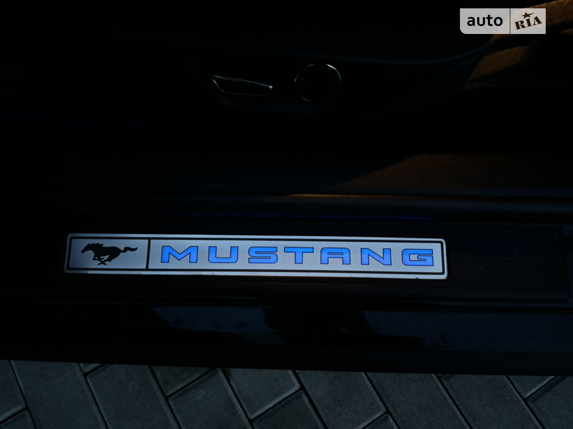 2017 Ford Mustang - мініатюра 34
