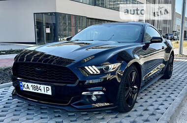 Купе Ford Mustang 2015 в Киеве