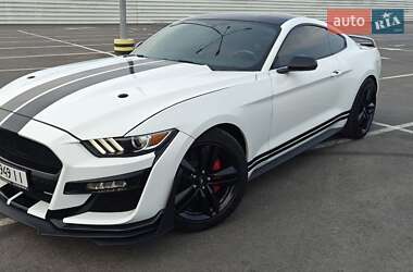 Купе Ford Mustang 2016 в Львове