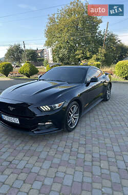 Купе Ford Mustang 2015 в 