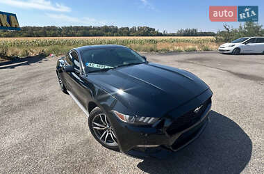 Купе Ford Mustang 2015 в Днепре