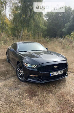 Купе Ford Mustang 2015 в Дніпрі