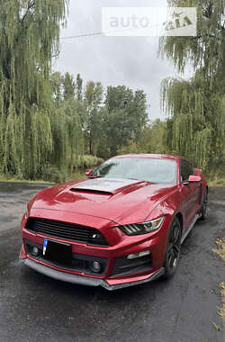 Купе Ford Mustang 2015 в Киеве