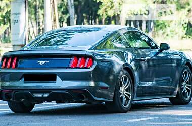 Купе Ford Mustang 2016 в Хмельницком