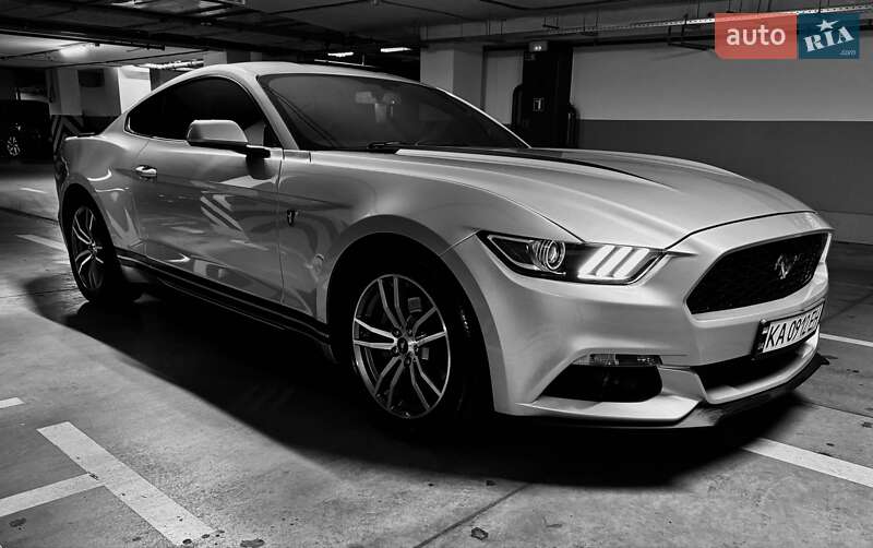 Ford Mustang 2015