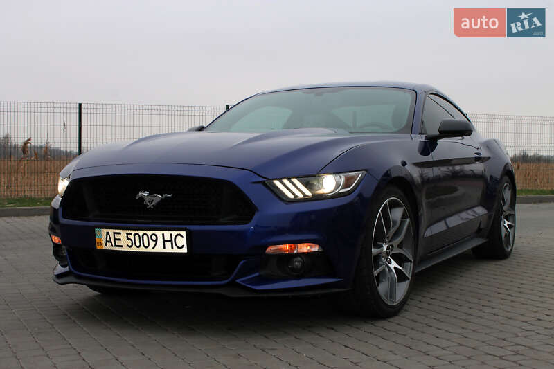 Купе Ford Mustang 2015 в Дніпрі