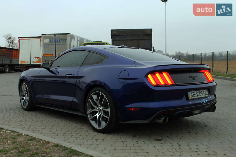 Купе Ford Mustang 2015 в Дніпрі