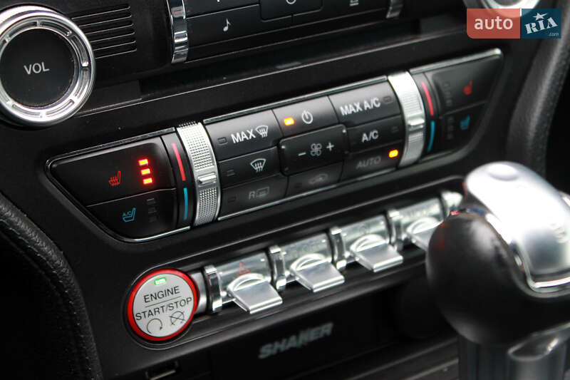 Купе Ford Mustang 2015 в Дніпрі