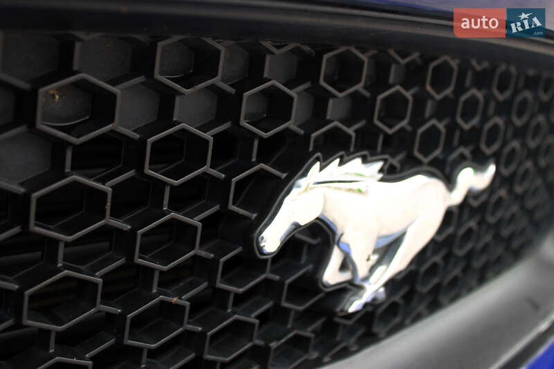 Купе Ford Mustang 2015 в Дніпрі