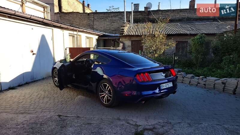 Купе Ford Mustang 2015 в Одесі