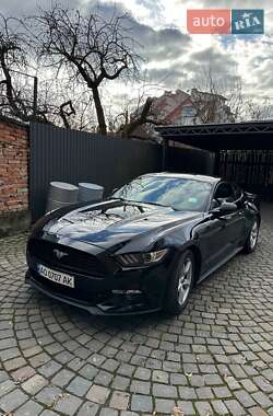 Купе Ford Mustang 2015 в Ужгороді