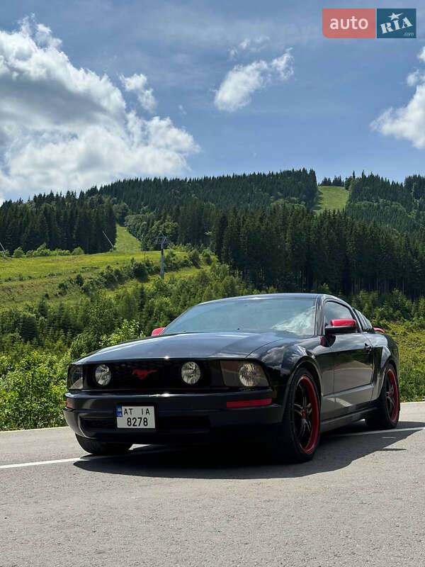 Ford Mustang 2007
