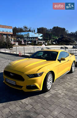 Купе Ford Mustang 2016 в Львові