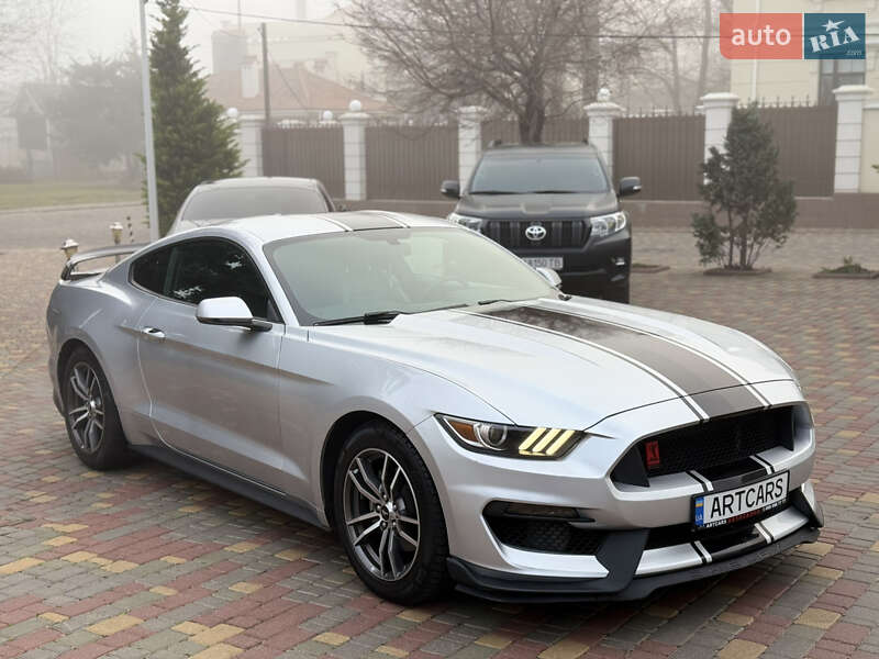 Купе Ford Mustang 2016 в Одесі