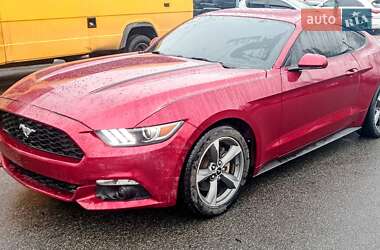 Купе Ford Mustang 2015 в Києві