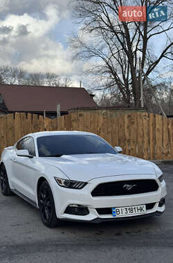 Купе Ford Mustang 2015 в 