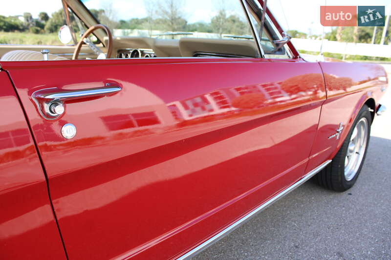 Купе Ford Mustang 1966 в Києві