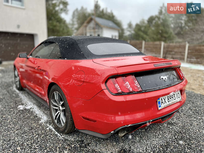 Кабриолет Ford Mustang 2015 в Харькове