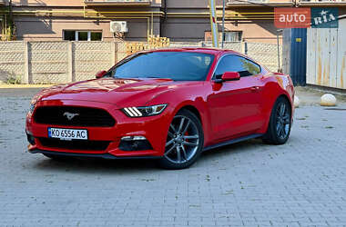 Купе Ford Mustang 2016 в Ужгороде