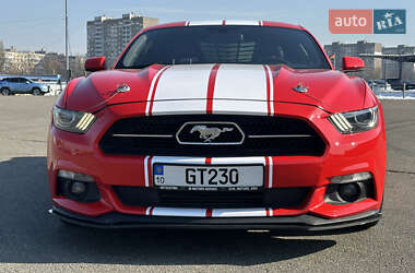 Купе Ford Mustang 2015 в Києві