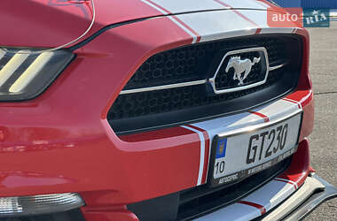 Купе Ford Mustang 2015 в Києві