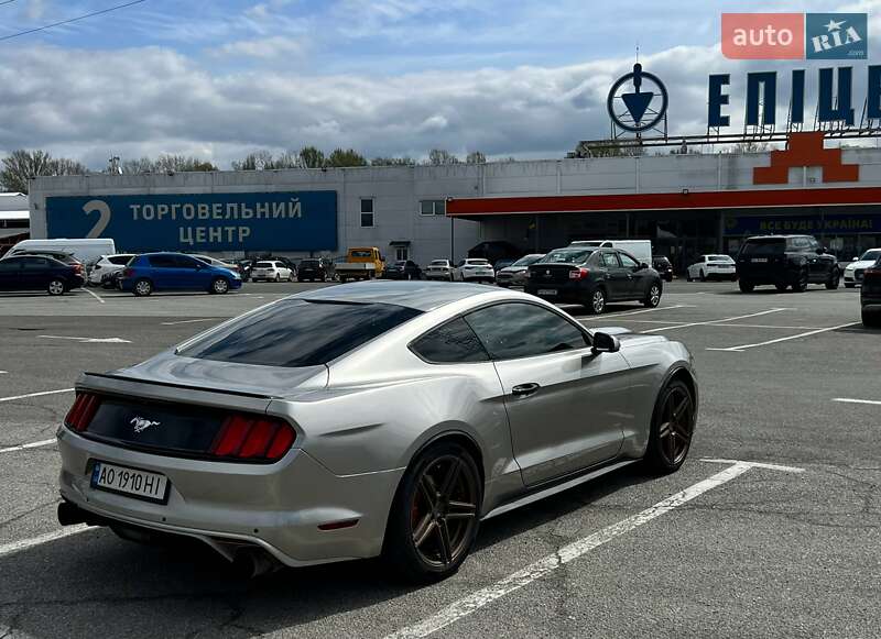 Ford Mustang 2016