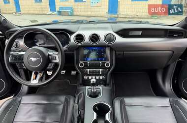 Купе Ford Mustang 2021 в 