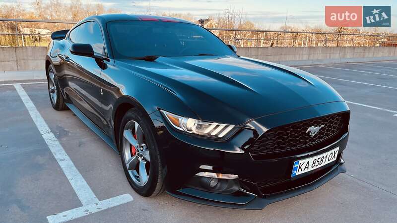 Купе Ford Mustang 2017 в Киеве