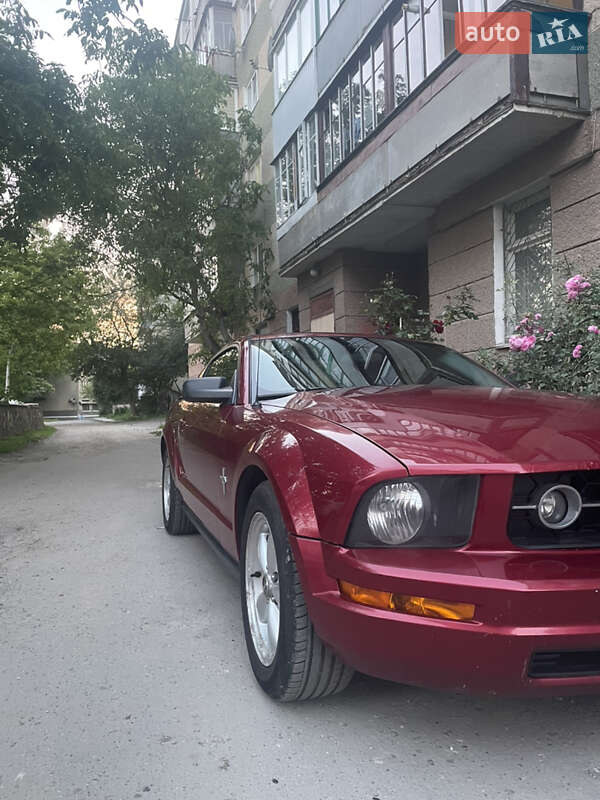 Купе Ford Mustang 2007 в Тернополе
