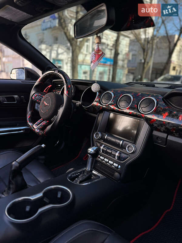 Кабриолет Ford Mustang 2018 в Сумах