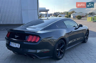 Купе Ford Mustang 2015 в 