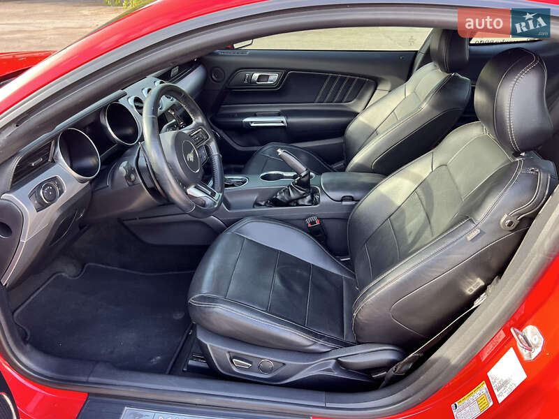 Купе Ford Mustang 2018 в Умани
