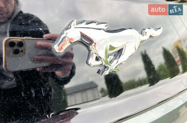 Купе Ford Mustang 2015 в 