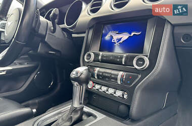 Купе Ford Mustang 2019 в 