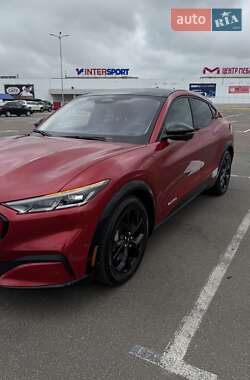 Внедорожник / Кроссовер Ford Mustang 2023 в 