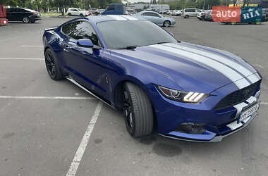 Купе Ford Mustang 2016 в 