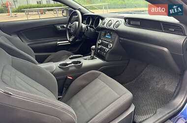 Купе Ford Mustang 2018 в 