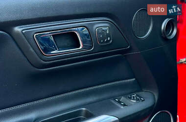 Купе Ford Mustang 2016 в 