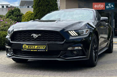 Купе Ford Mustang 2014 в 