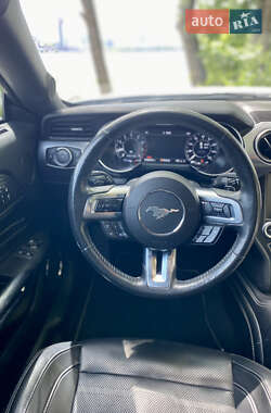 Купе Ford Mustang 2020 в 