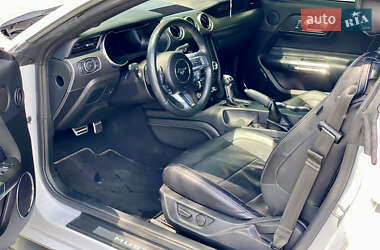 Купе Ford Mustang 2020 в 