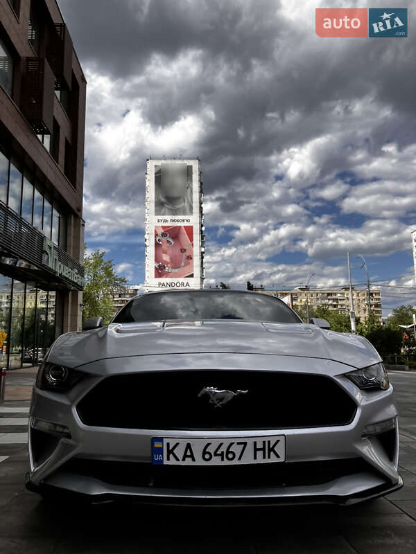 Купе Ford Mustang 2018 в Киеве фото 11 Купе Ford Mustang 2018 в Киеве