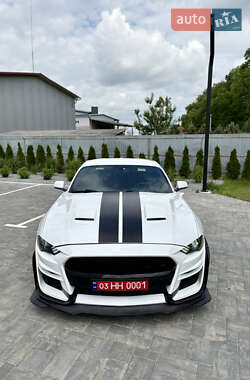 Купе Ford Mustang 2020 в 