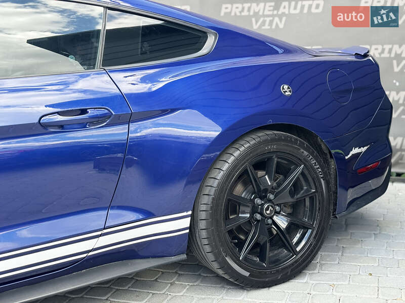 Купе Ford Mustang 2015 в Виннице