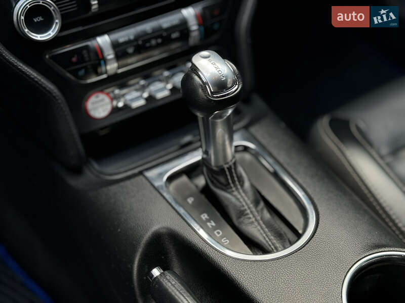 Купе Ford Mustang 2015 в Виннице