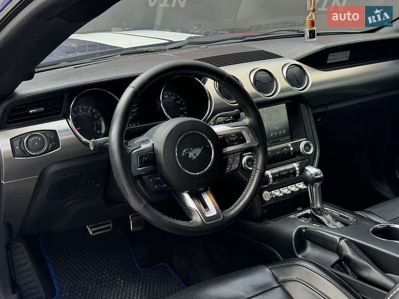 Купе Ford Mustang 2015 в Виннице