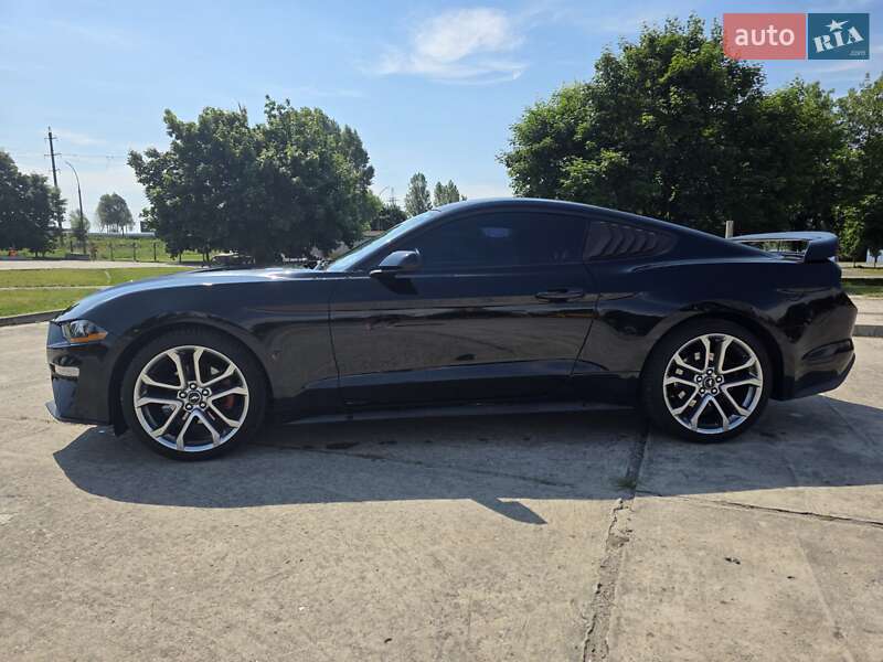 Купе Ford Mustang 2019 в Нетішині