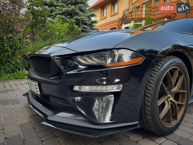 Купе Ford Mustang 2018 в Києві